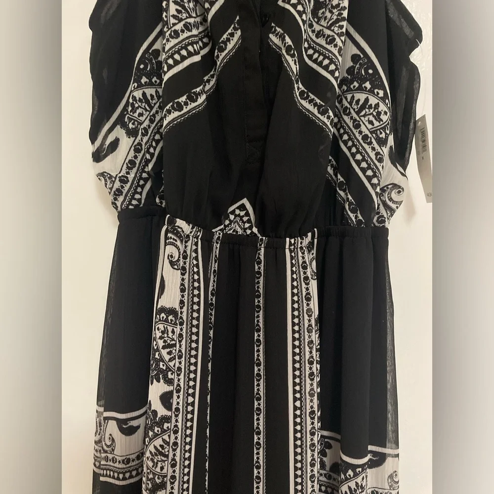 NWT Old Navy Halter Maxi Dress - Picture 5 of 7